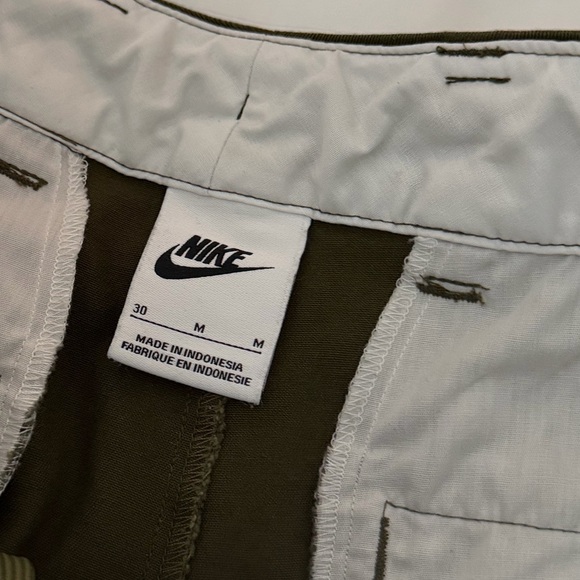 Nike Womens Khaki Green Chinos - Picture 2 of 10